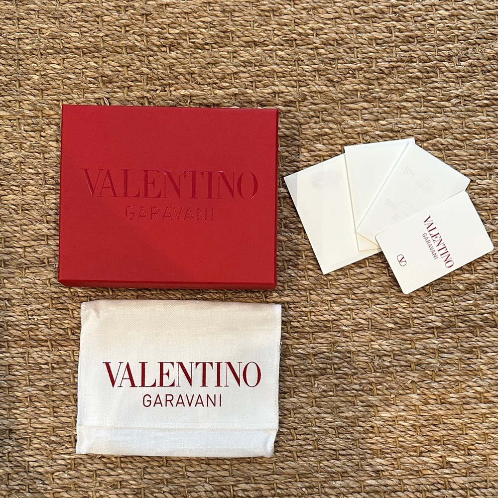 Valentino Garavani Red Wallet Box with White Dust Bag
